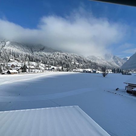 Almsternderl 2.0 - Gemuetliches Appartment In Gosau Exterior photo